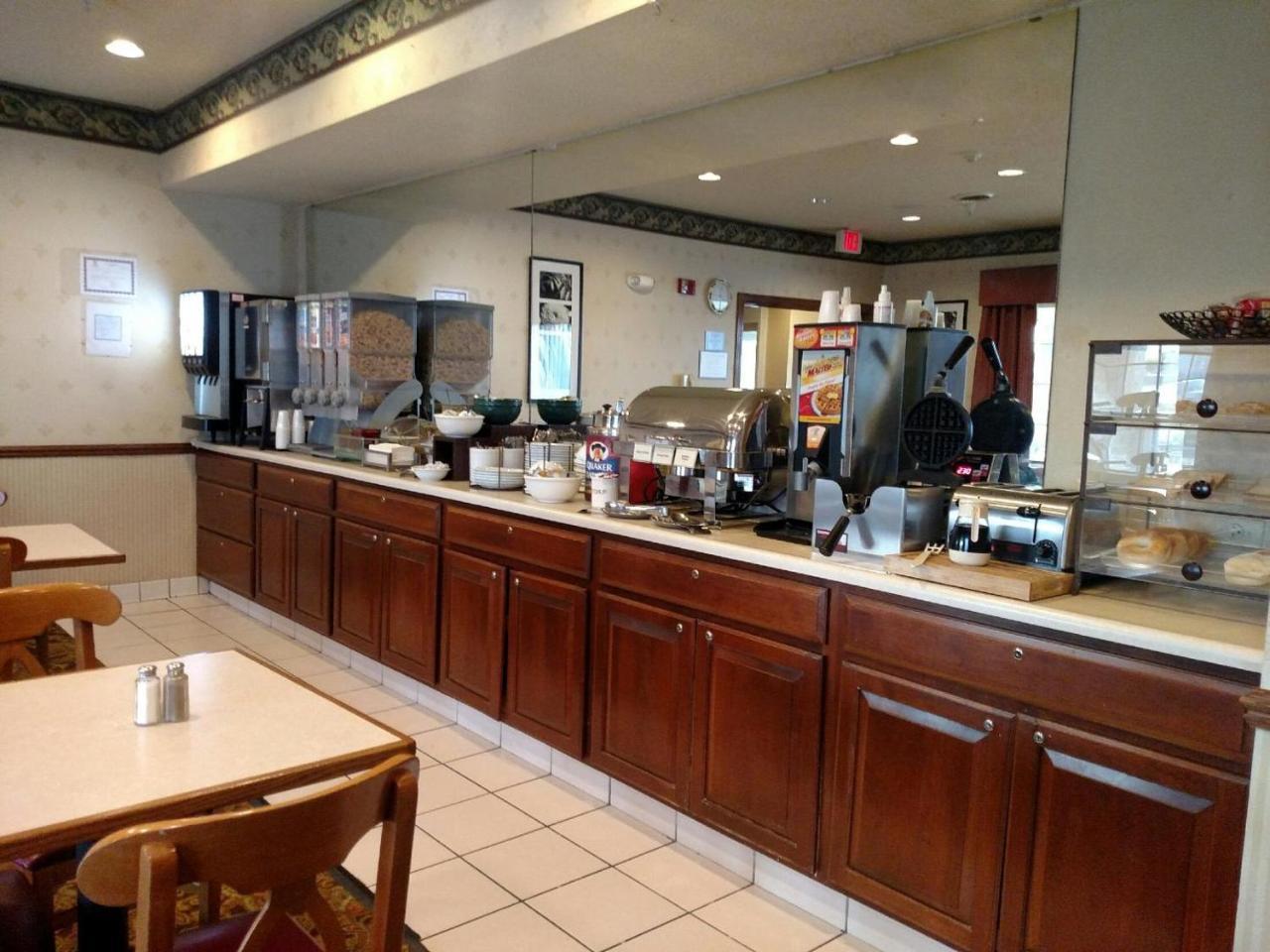 Americinn By Wyndham, Galesburg, Il Dış mekan fotoğraf